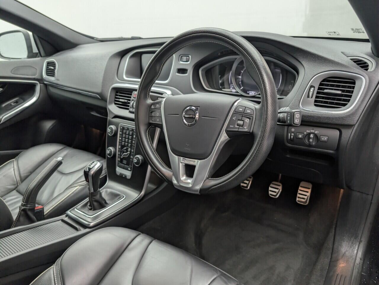 Used Volvo V40 2019 for sale - 77131826: Photo 22