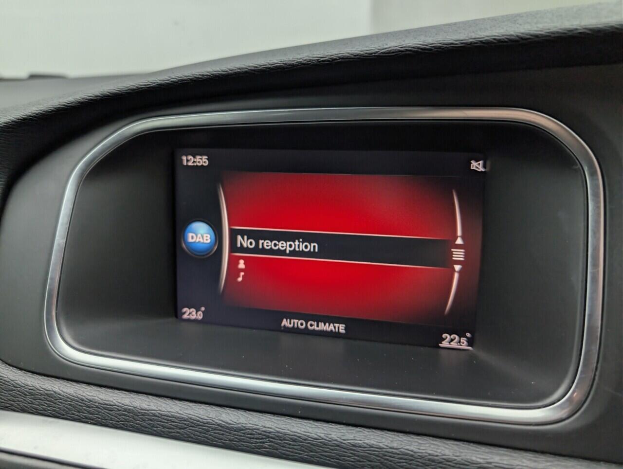 Used Volvo V40 2019 for sale - 77131826: Photo 25