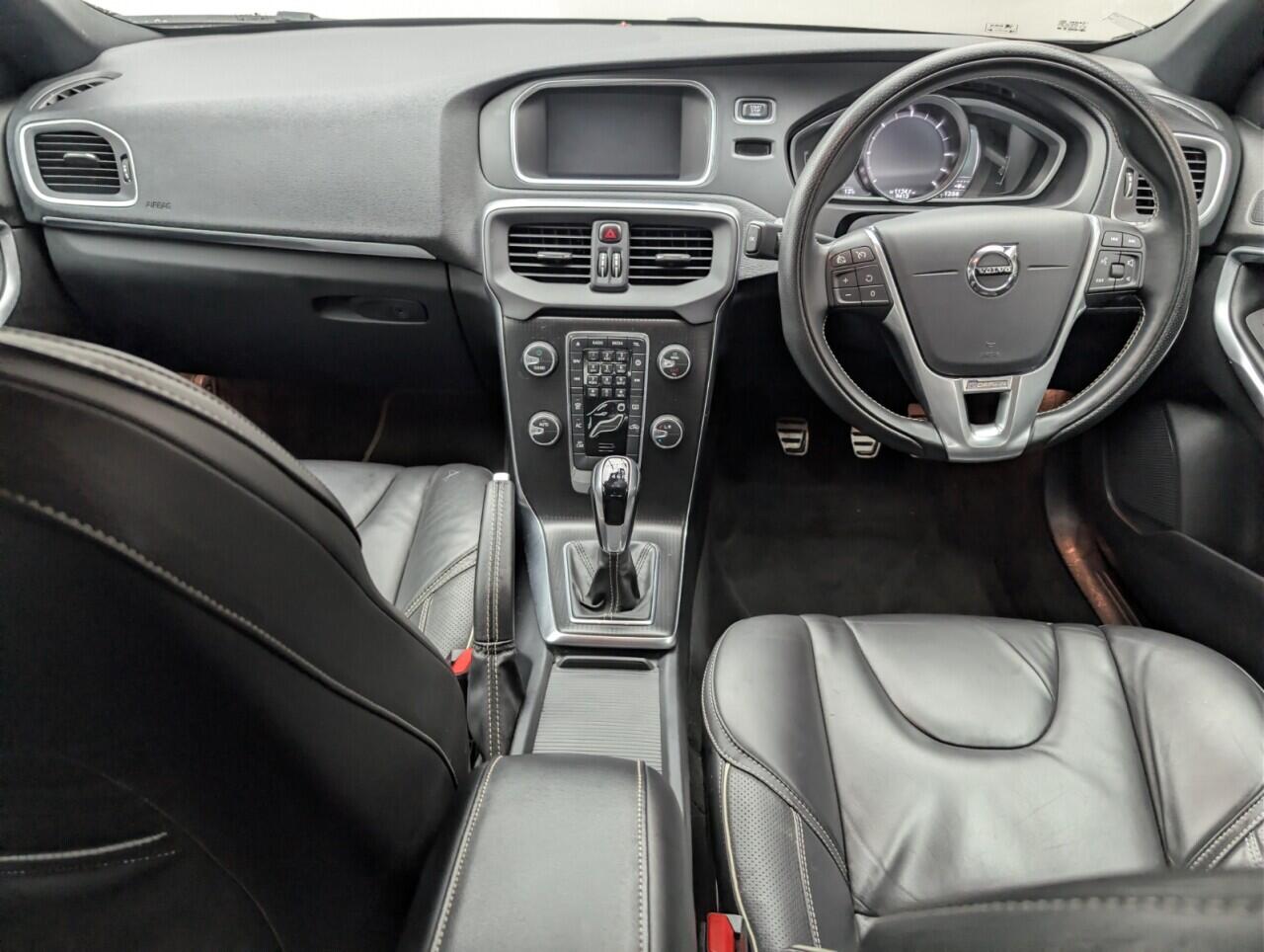 Used Volvo V40 2019 for sale - 77131826: Photo 34