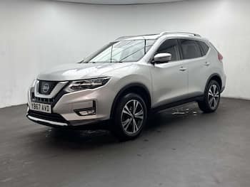 Used Nissan X-Trail 2017 for sale - 79780119: Photo