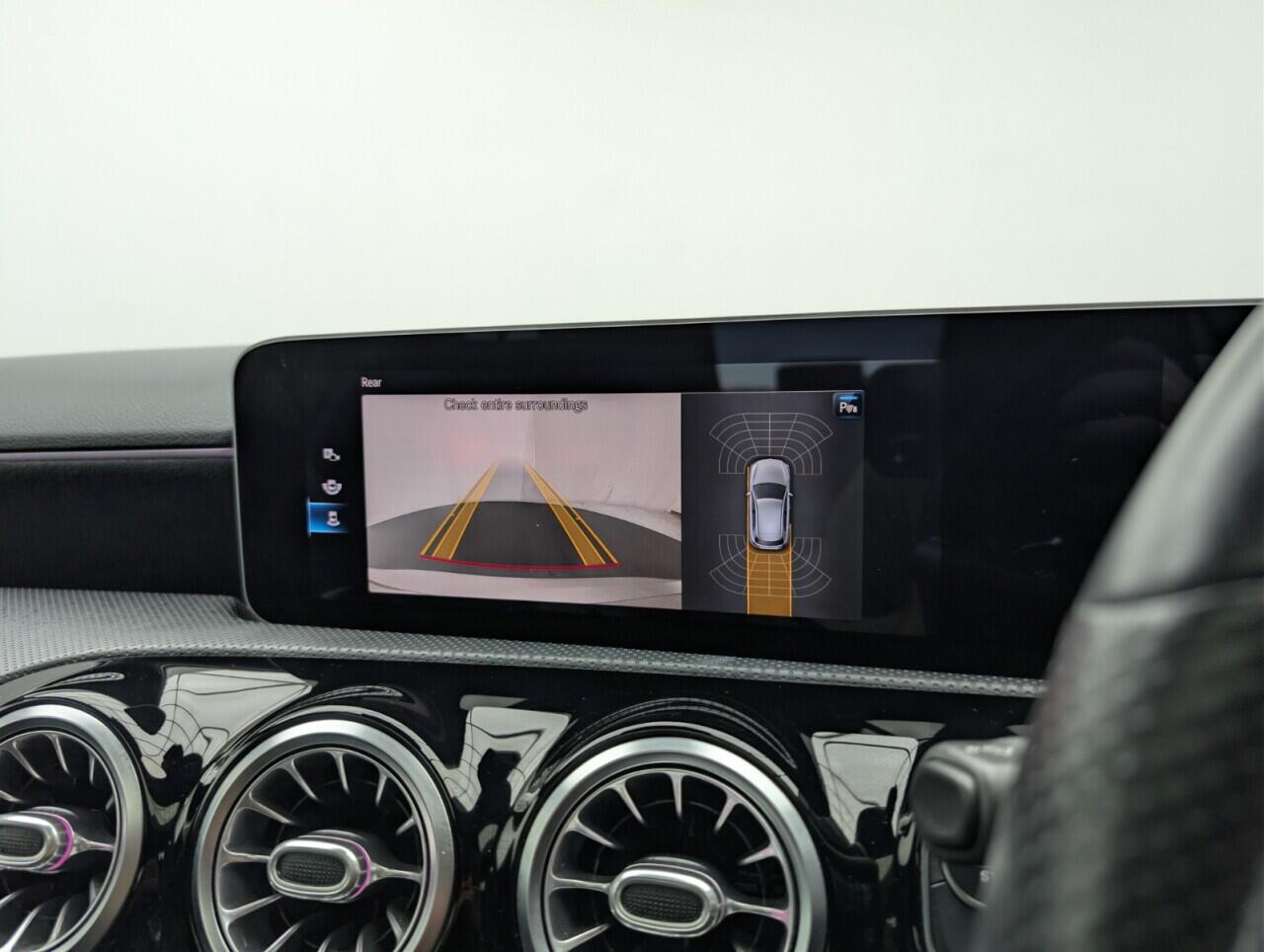 Used Mercedes-Benz A-Class 2019 for sale - 76742775: Photo 15