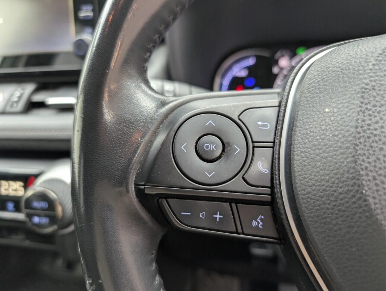 Used Toyota RAV4 2020 for sale - 76701384: Photo 20