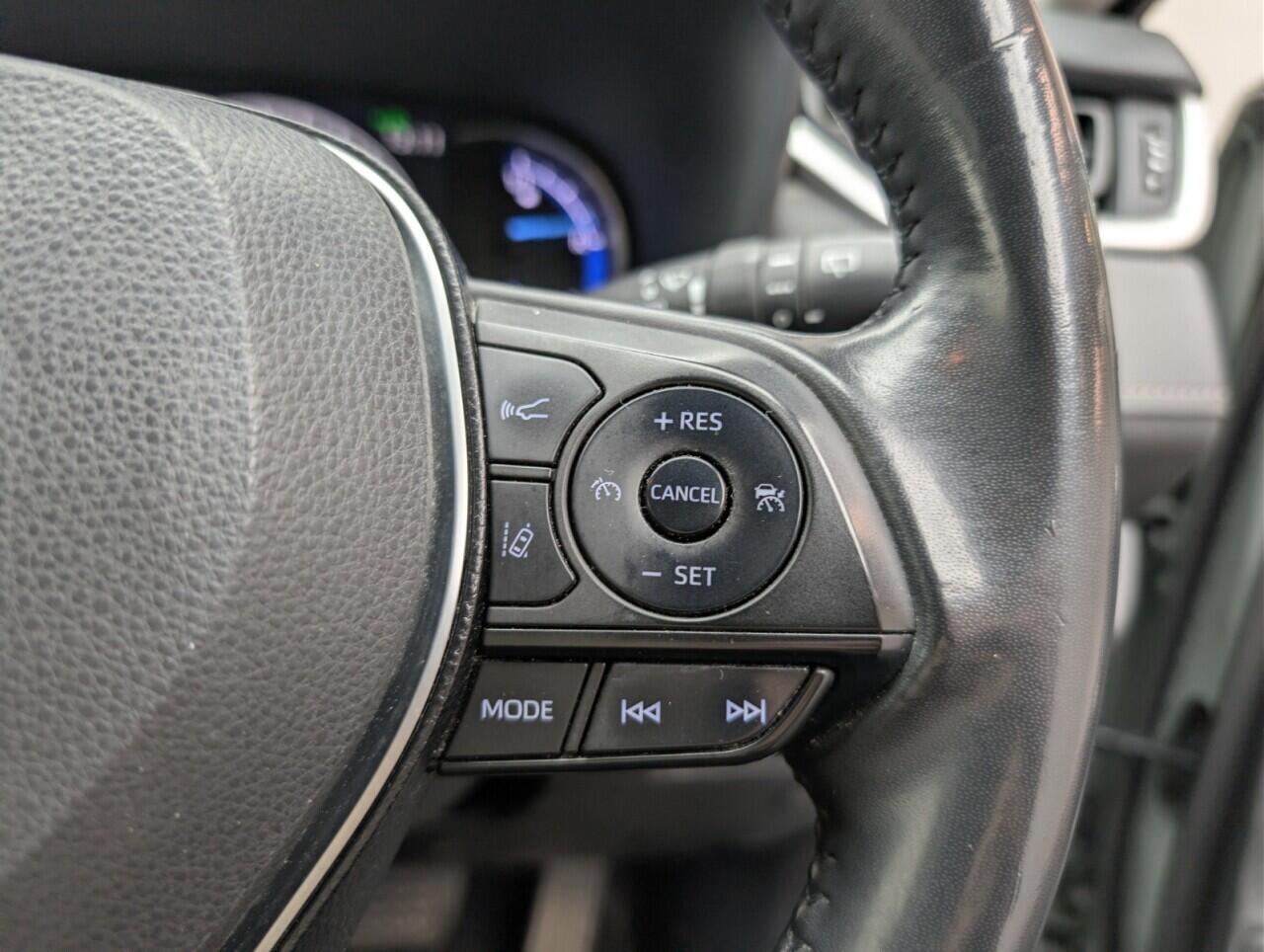 Used Toyota RAV4 2020 for sale - 76701384: Photo 21