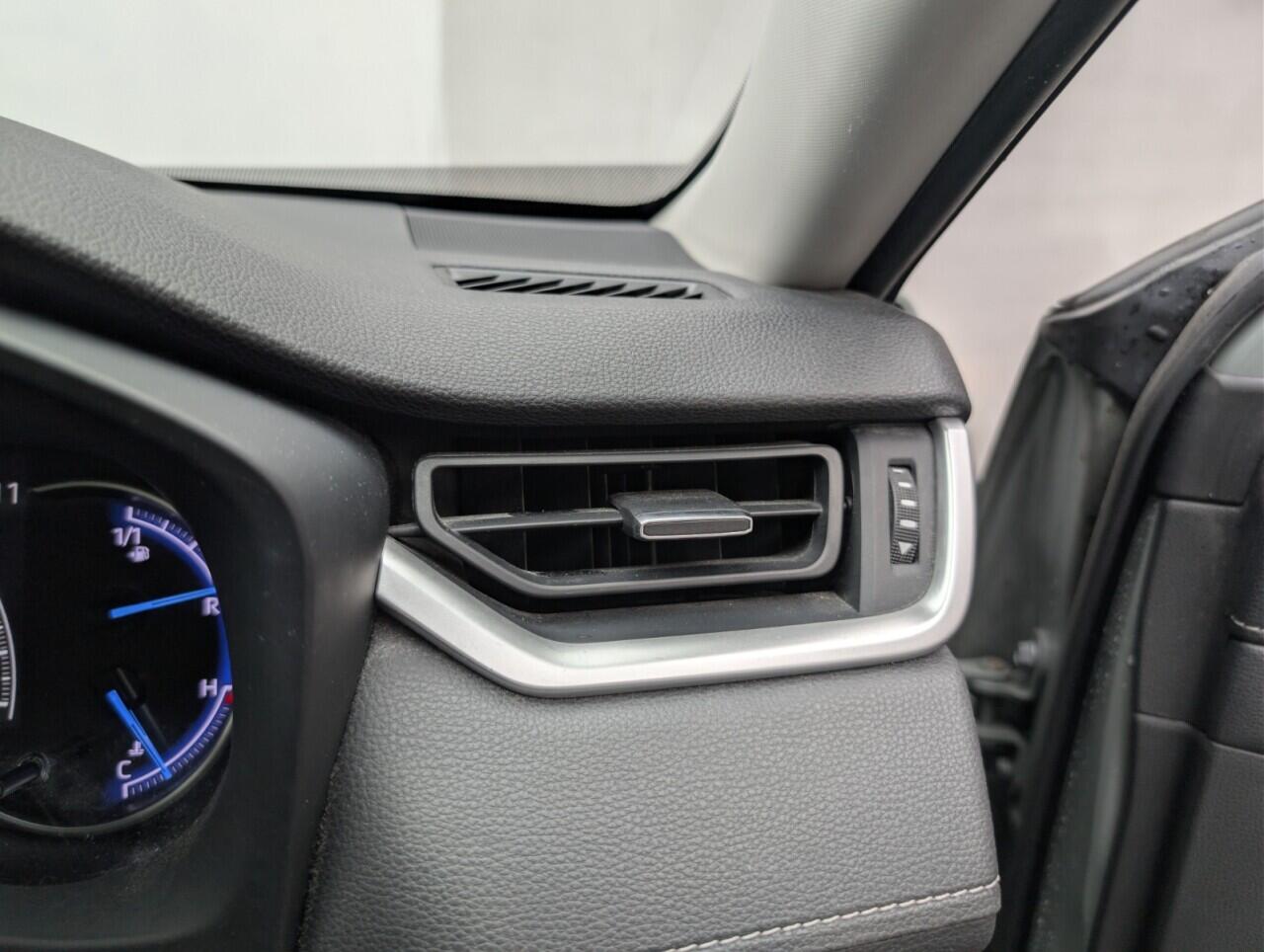 Used Toyota RAV4 2020 for sale - 76701384: Photo 22