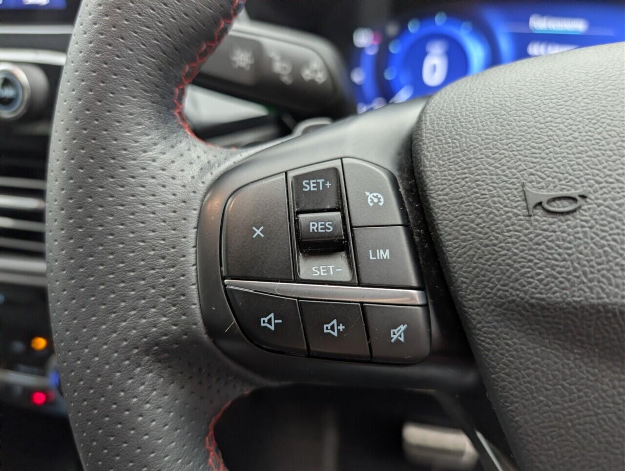 Used Ford Kuga 2021 for sale - 77098104: Photo 19