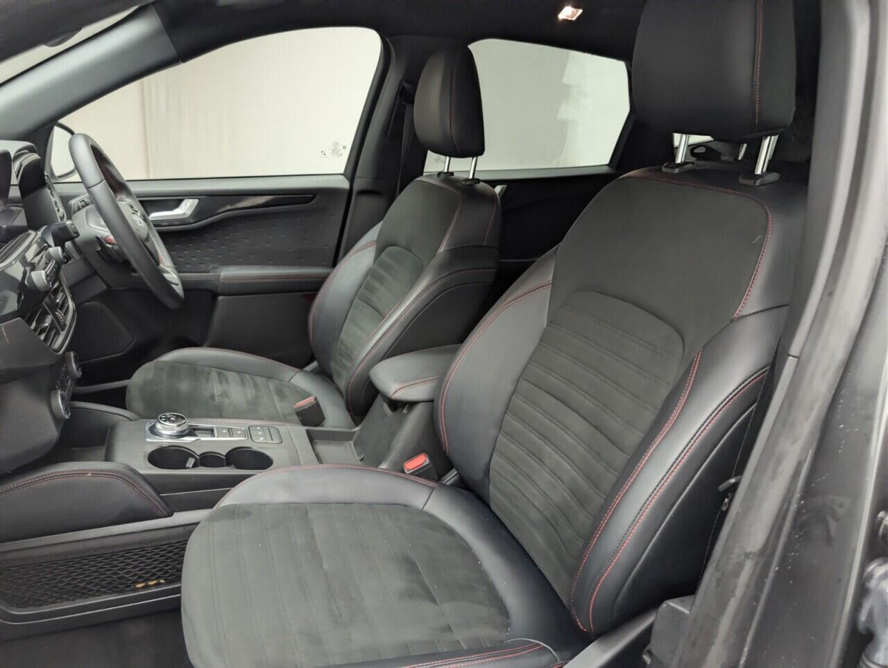 Used Ford Kuga 2021 for sale - 77098104: Photo 29