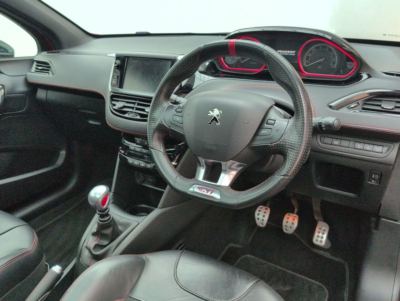 Used Peugeot 208 2018 for sale - 76422495: Photo 11