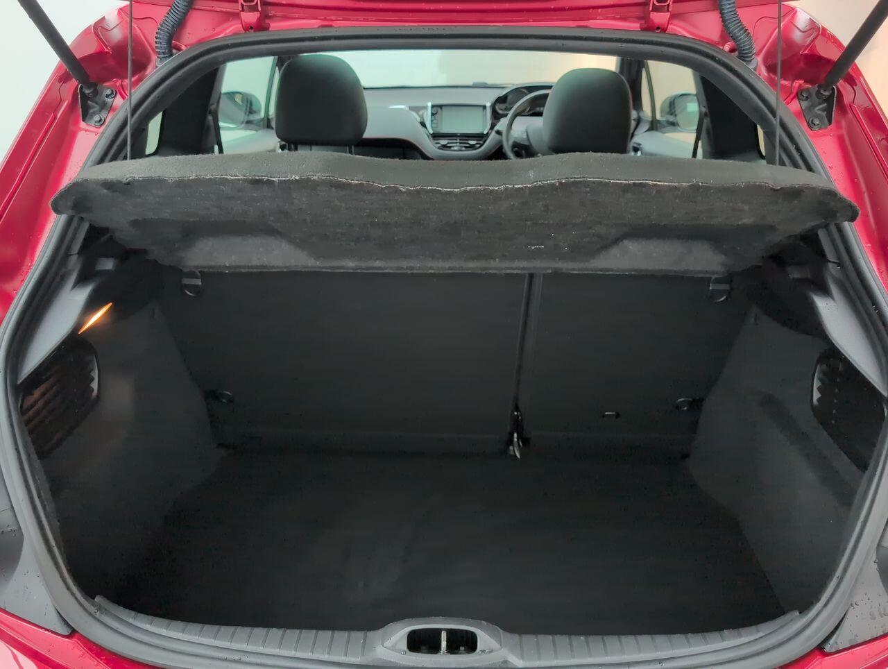 Used Peugeot 208 2018 for sale - 76422495: Photo 25