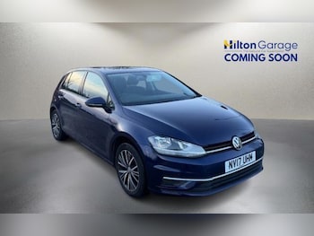 Used Volkswagen Golf 2017 for sale - 77074828: Photo