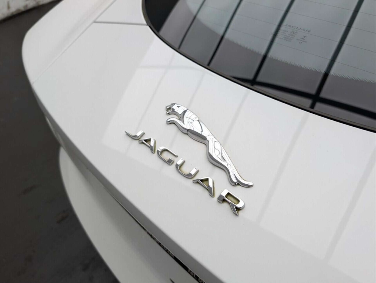 Used Jaguar F-Type 2017 for sale - 77778164: Photo 28