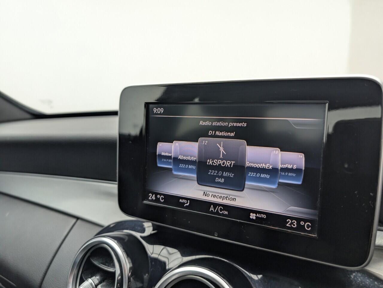 Used Mercedes-Benz C Class 2017 for sale - 76423215: Photo 13