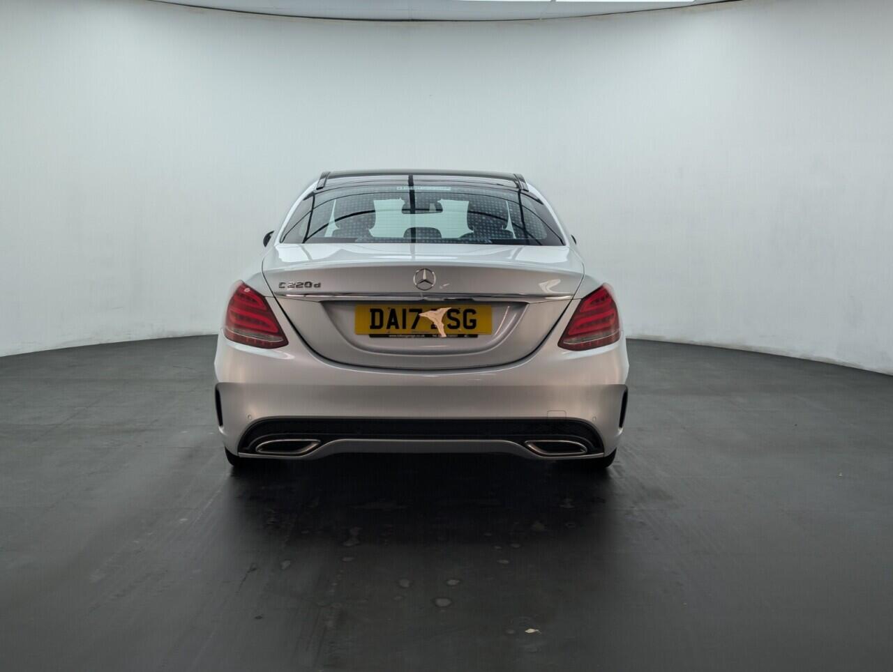 Used Mercedes-Benz C Class 2017 for sale - 76423215: Photo 7