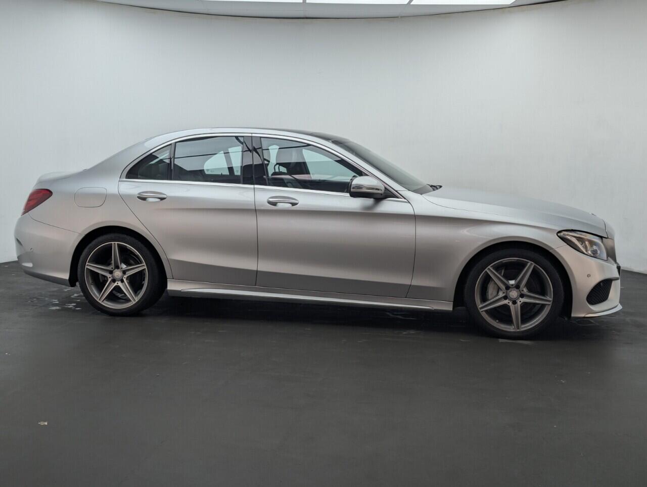 Used Mercedes-Benz C Class 2017 for sale - 76423215: Photo 9