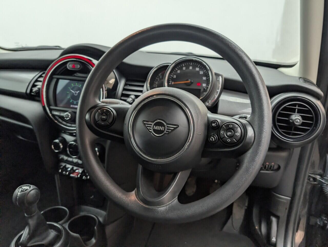 Used MINI Hatch 2019 for sale - 76607873: Photo 22