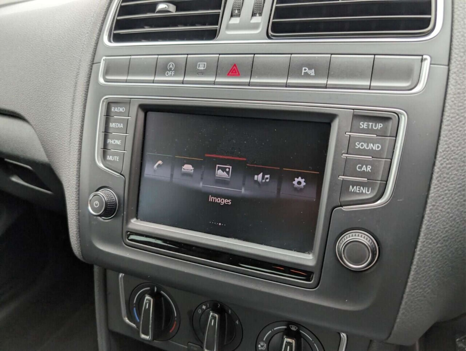 Used Volkswagen Polo 2016 for sale - 77712993: Photo 15