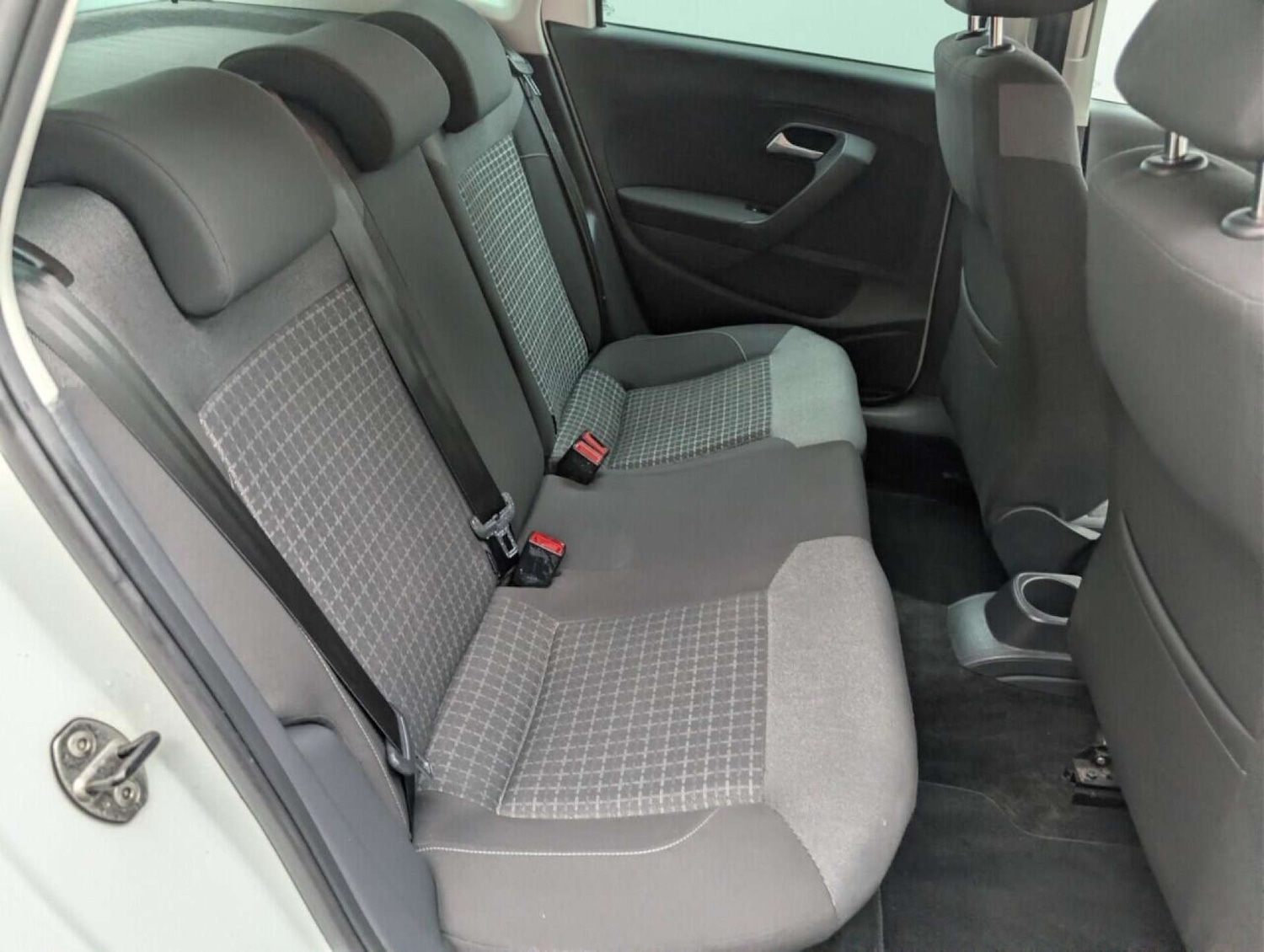 Used Volkswagen Polo 2016 for sale - 77712993: Photo 25