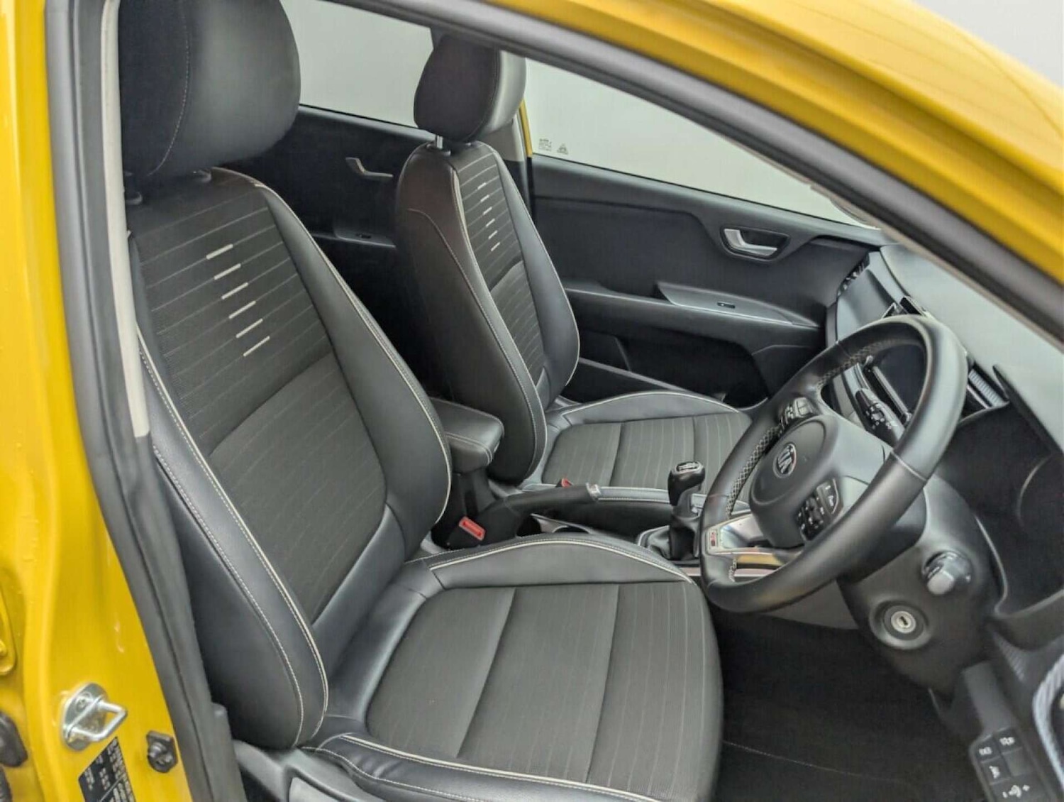 Used Kia Rio 2019 for sale - 77713734: Photo 11