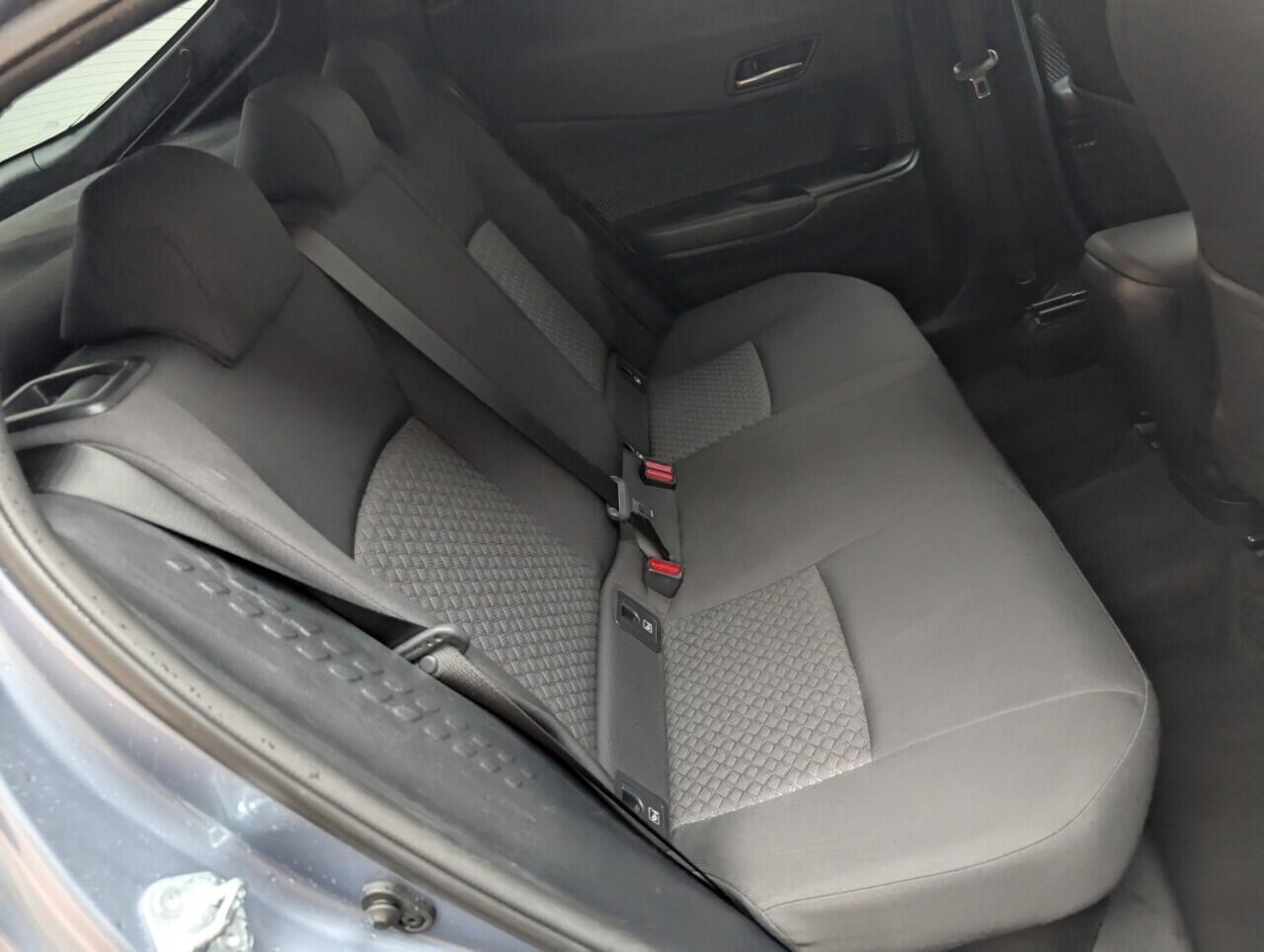 Used Toyota C-HR 2022 for sale - 76425262: Photo 24