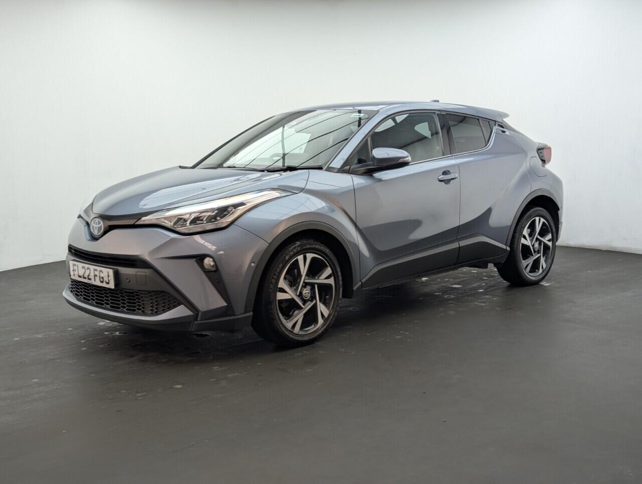 Used Toyota C-HR 2022 for sale - 76425262: Photo 4