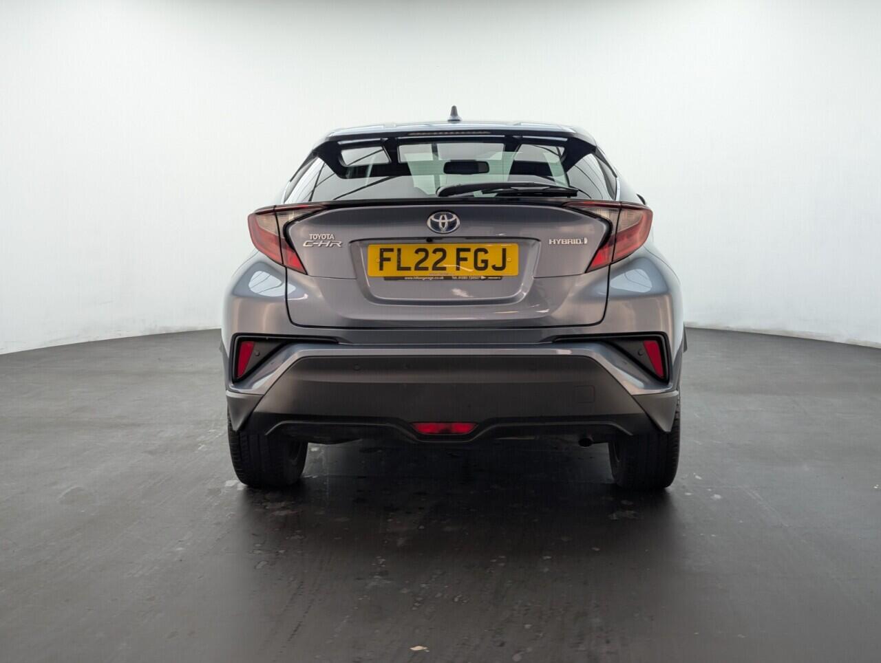 Used Toyota C-HR 2022 for sale - 76425262: Photo 7