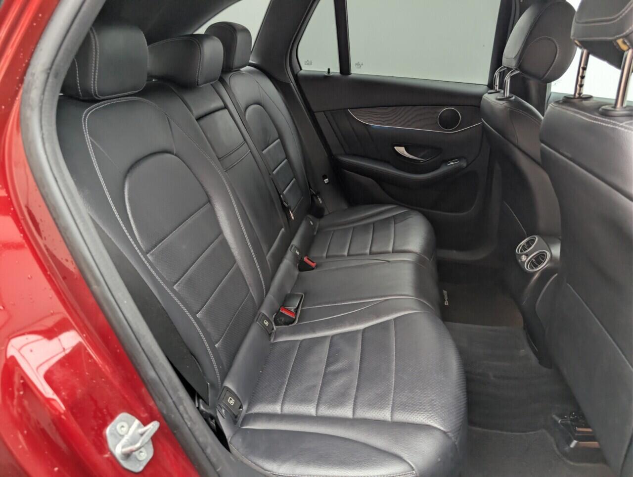 Used Mercedes-Benz GLC 2018 for sale - 77098111: Photo 26