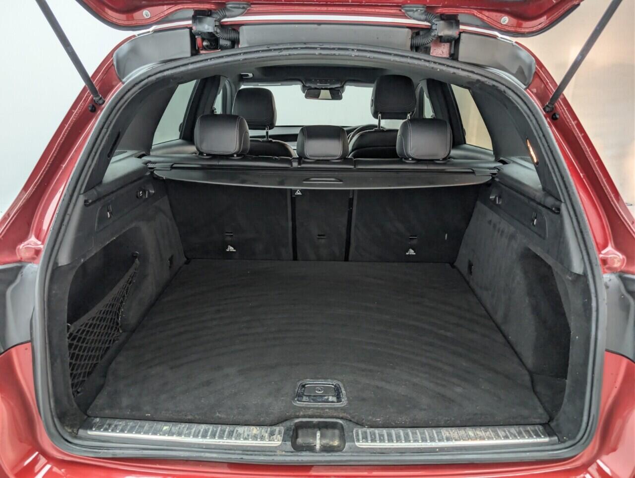 Used Mercedes-Benz GLC 2018 for sale - 77098111: Photo 27