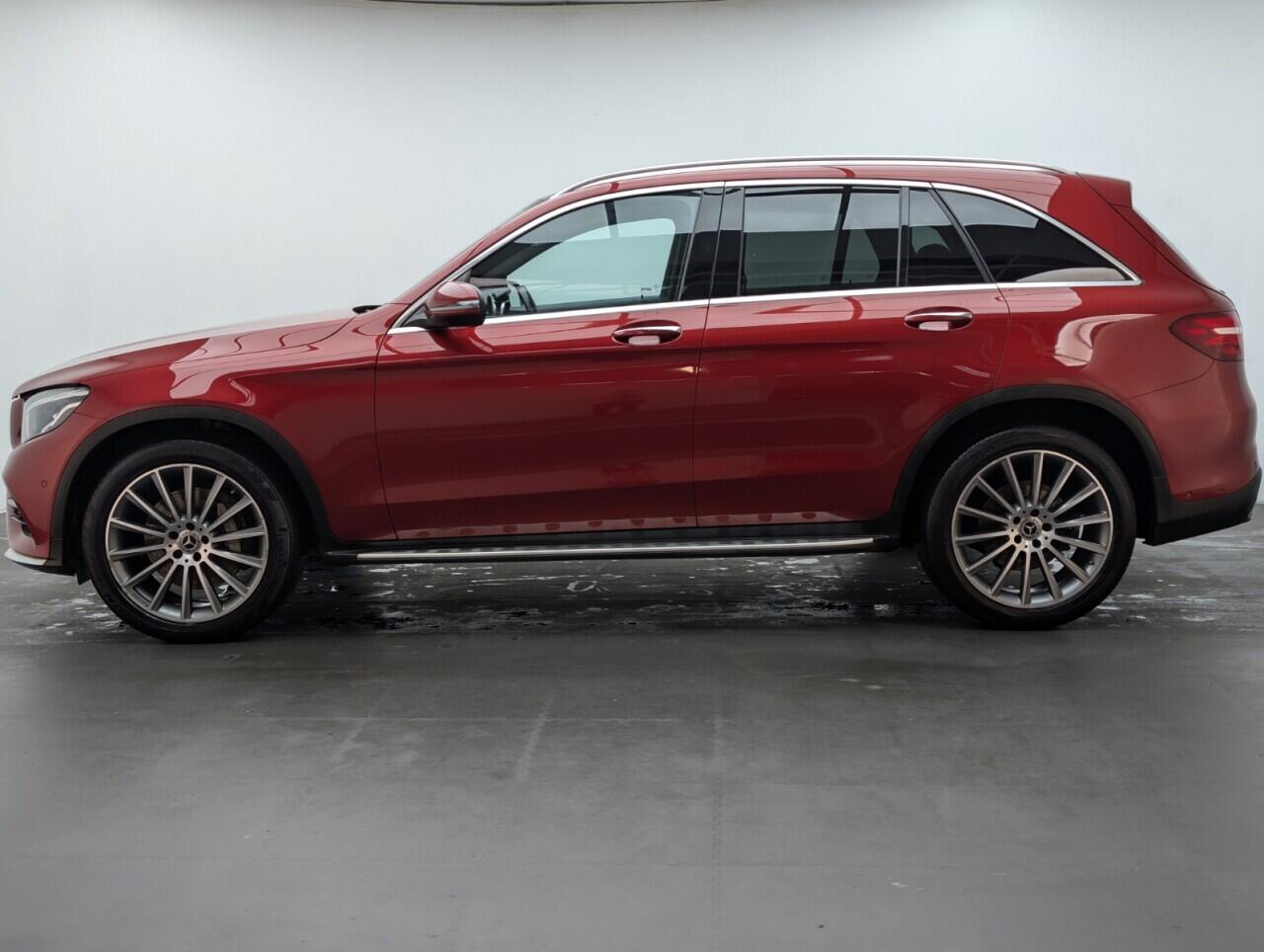 Used Mercedes-Benz GLC 2018 for sale - 77098111: Photo 5