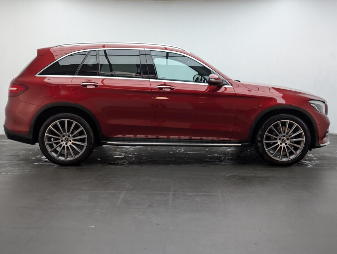 Used Mercedes-Benz GLC 2018 for sale - 77098111: Photo 9