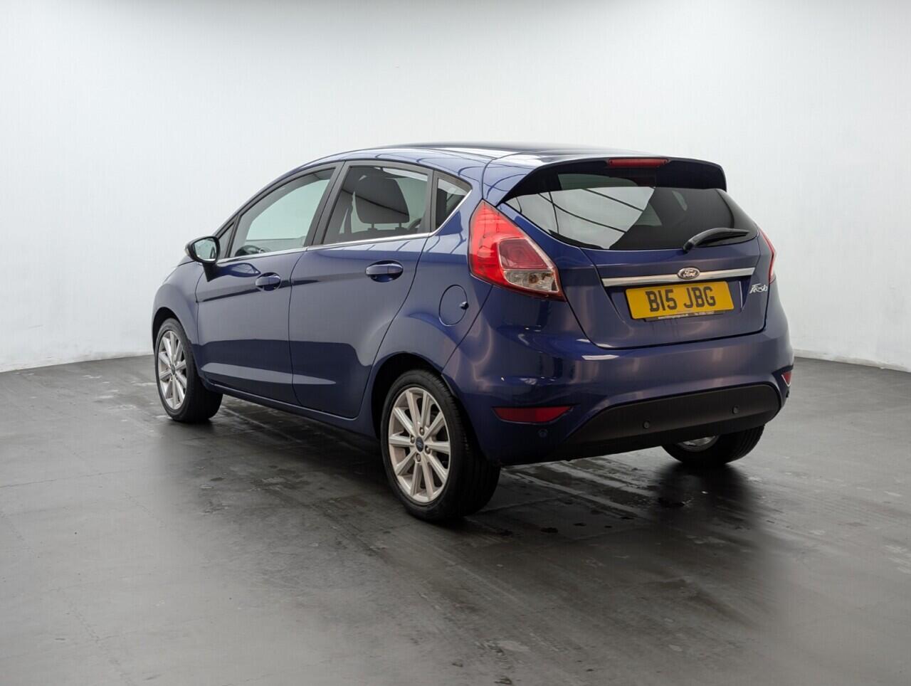 Used Ford Fiesta 2015 for sale - 77537359: Photo 6
