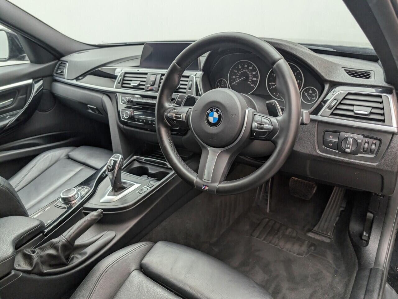 Used BMW 3 Series 2018 for sale - 76423354: Photo 11