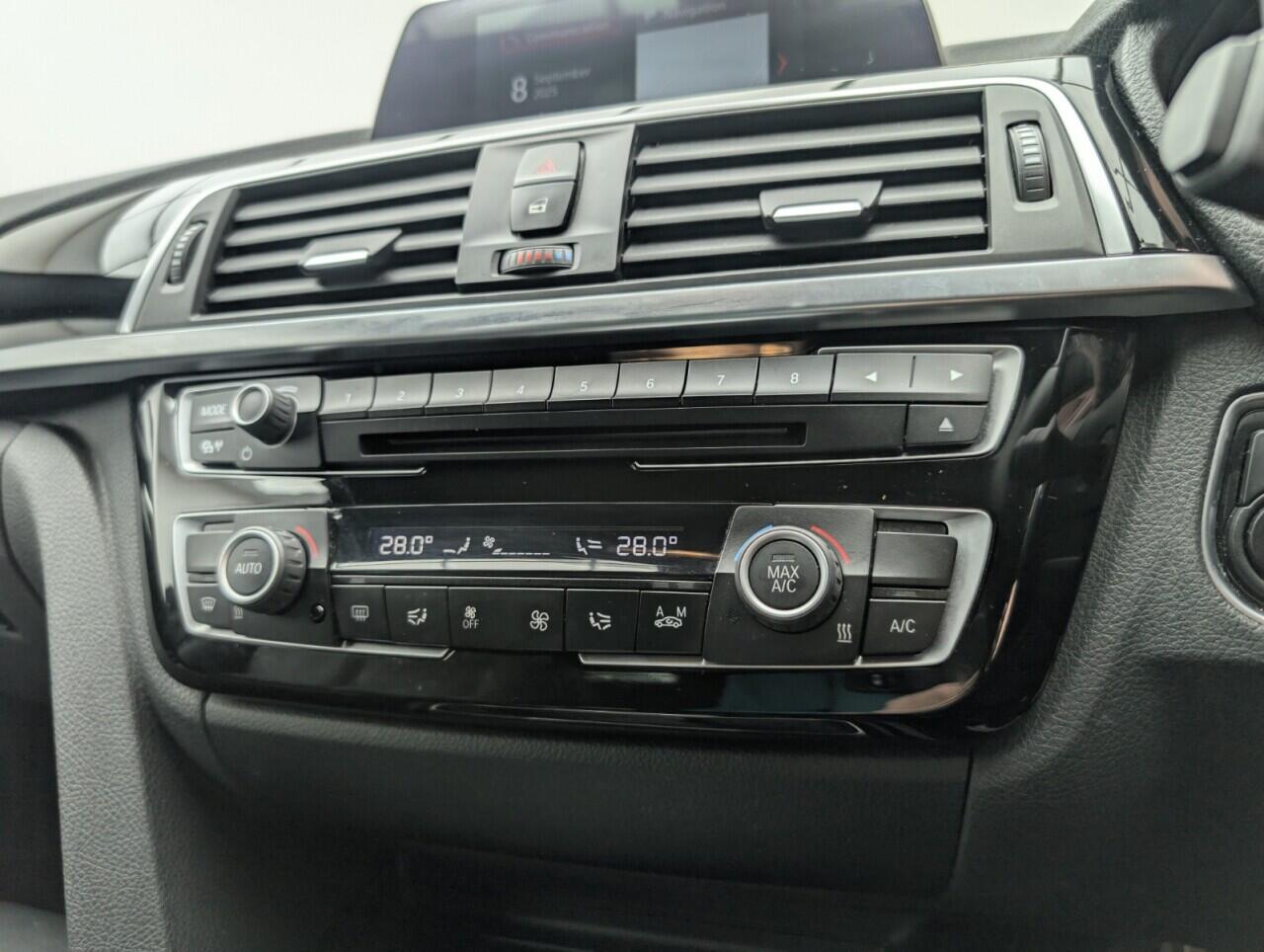 Used BMW 3 Series 2018 for sale - 76423354: Photo 16