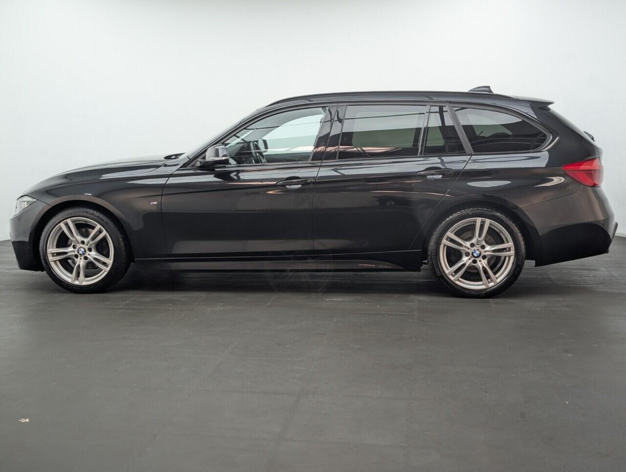 Used BMW 3 Series 2018 for sale - 76423354: Photo 5