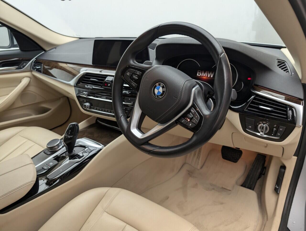 Used BMW 5 Series 2017 for sale - 76425146: Photo 11