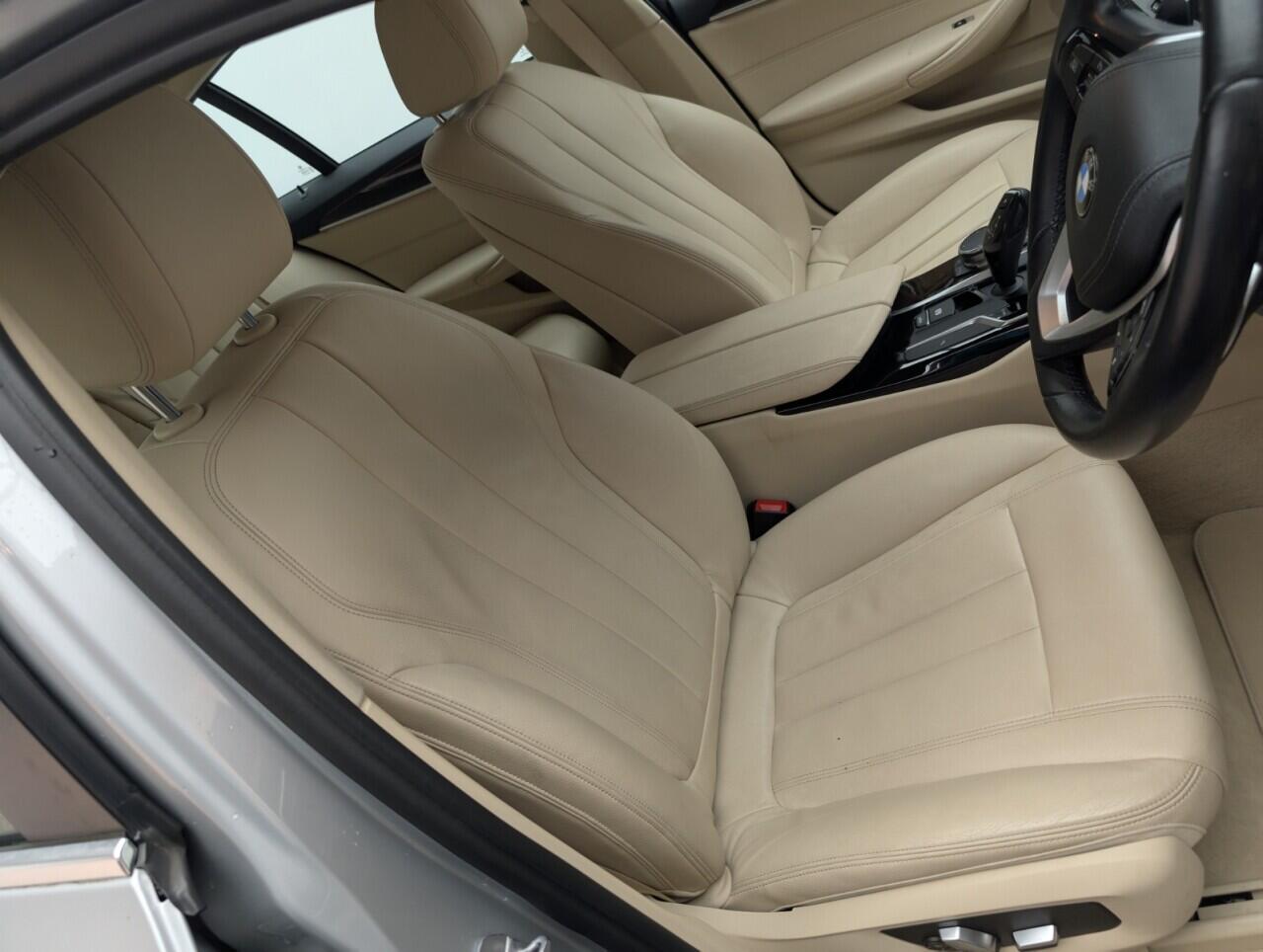 Used BMW 5 Series 2017 for sale - 76425146: Photo 12