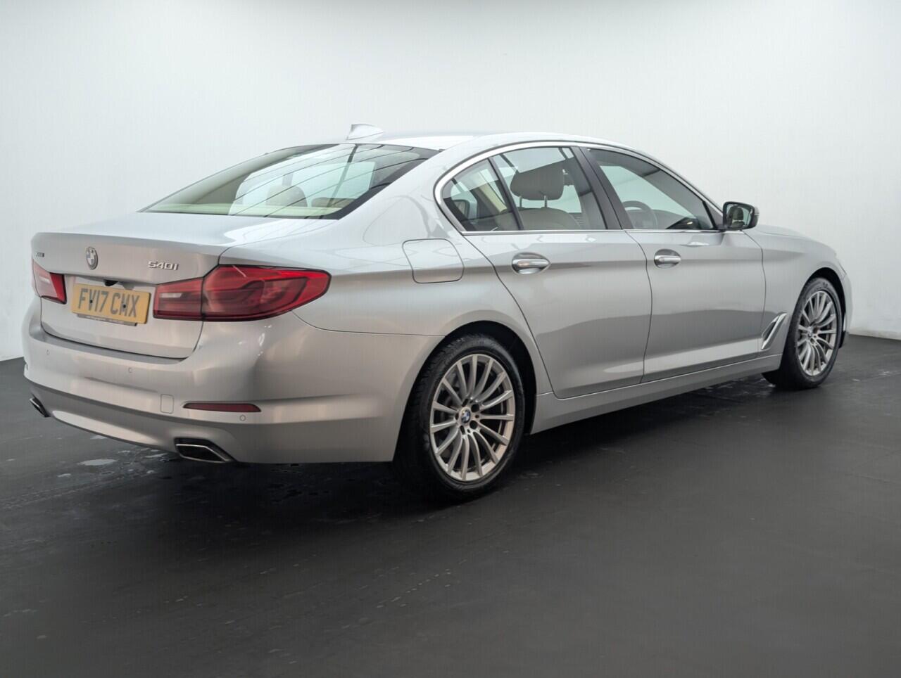 Used BMW 5 Series 2017 for sale - 76425146: Photo 8