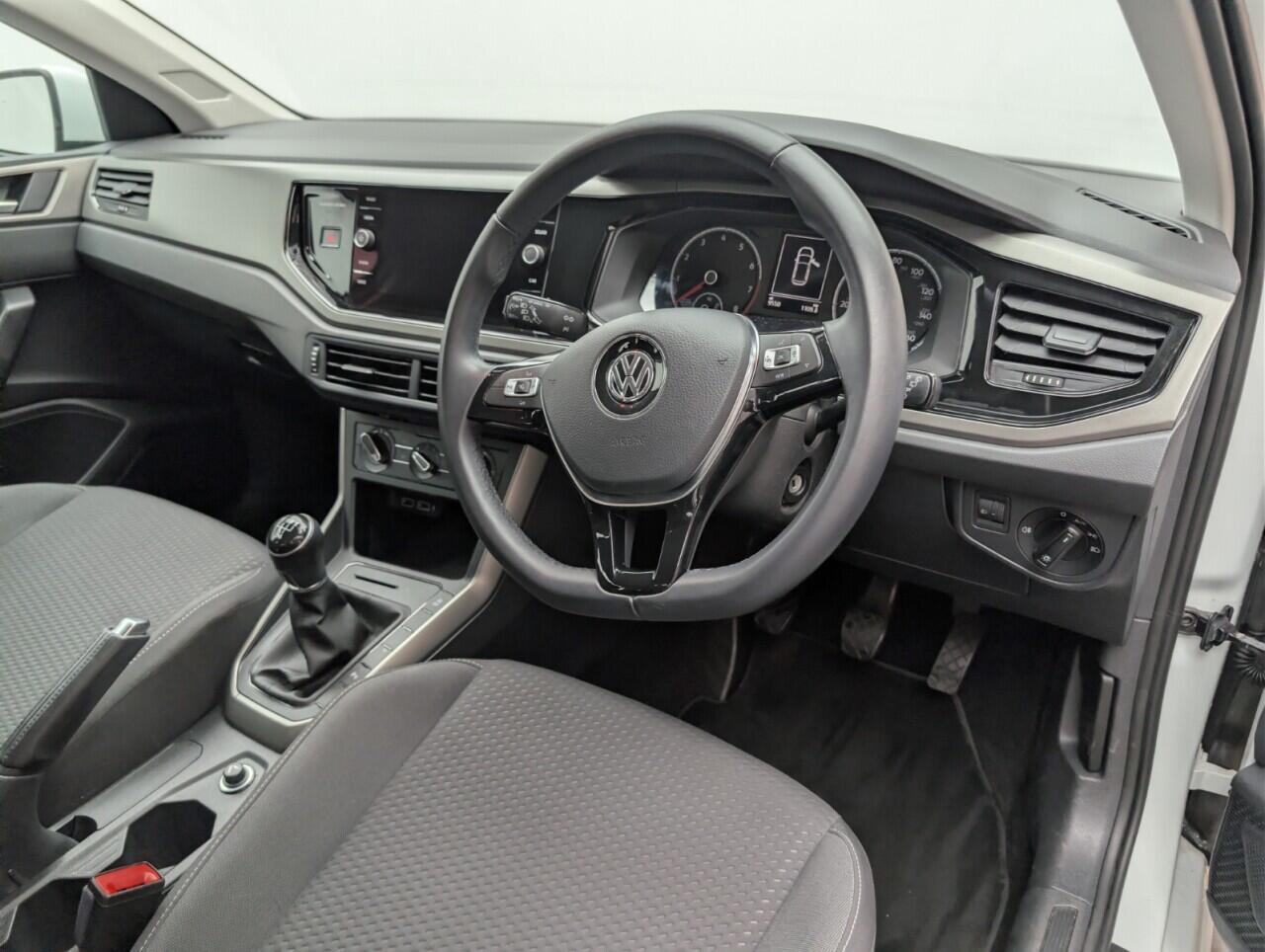 Used Volkswagen Polo 2018 for sale - 76608403: Photo 11