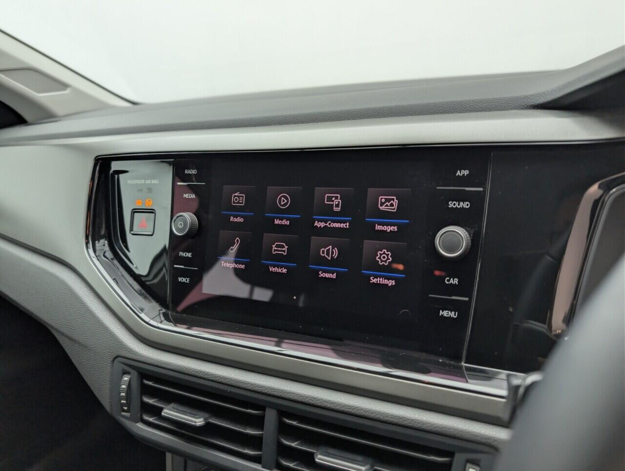 Used Volkswagen Polo 2018 for sale - 76608403: Photo 14