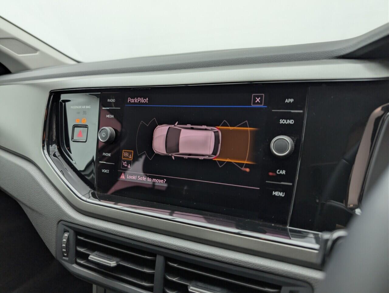 Used Volkswagen Polo 2018 for sale - 76608403: Photo 15