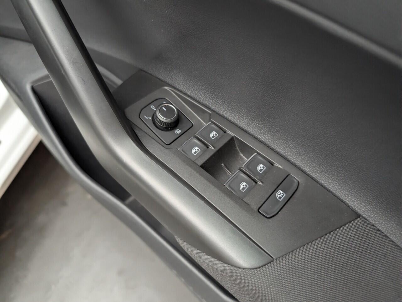 Used Volkswagen Polo 2018 for sale - 76608403: Photo 22