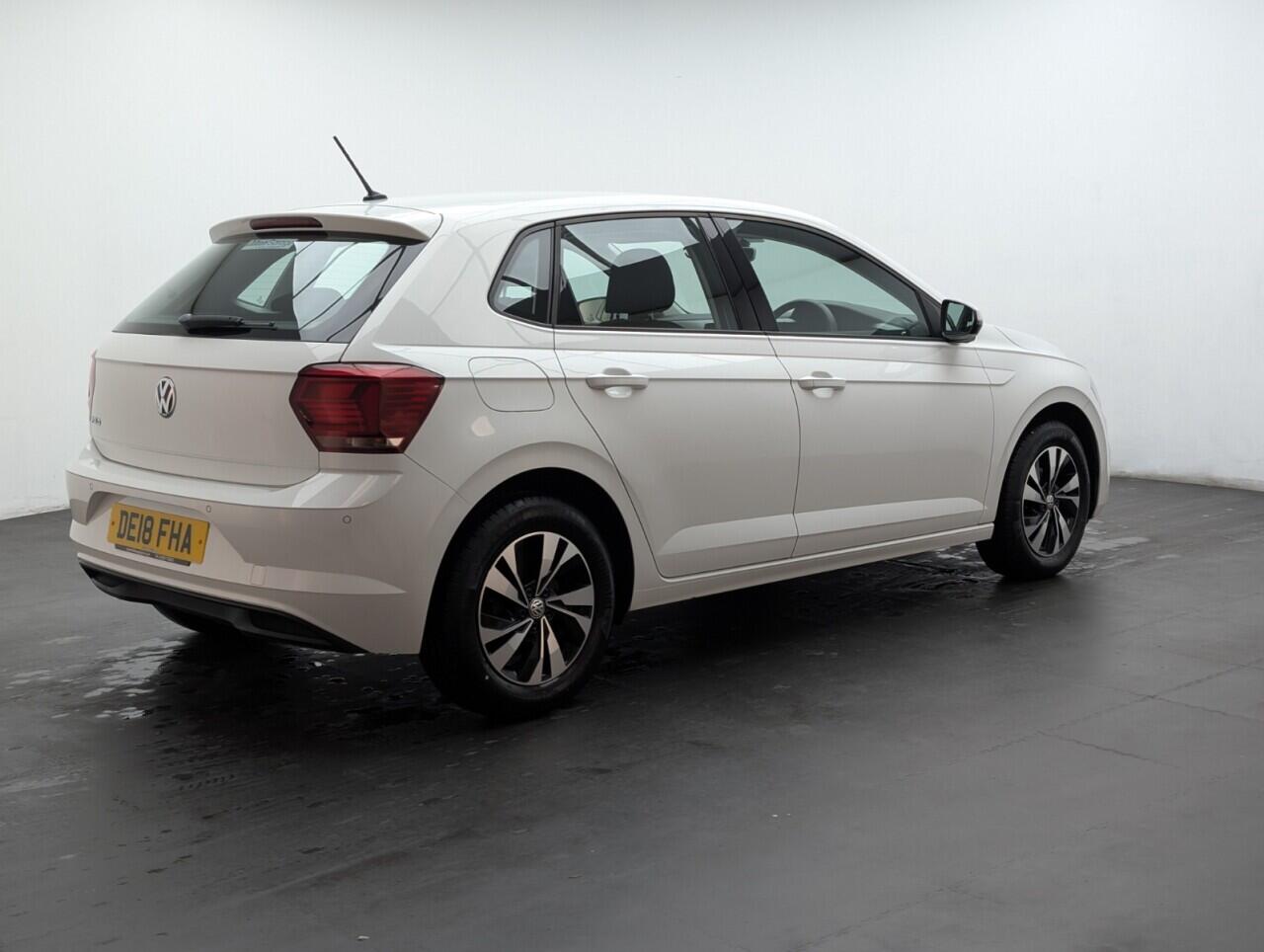 Used Volkswagen Polo 2018 for sale - 76608403: Photo 8