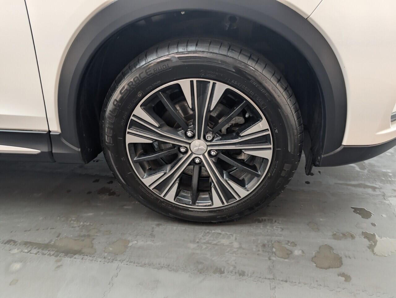 Used Mitsubishi Eclipse Cross 2018 for sale - 76423409: Photo 10