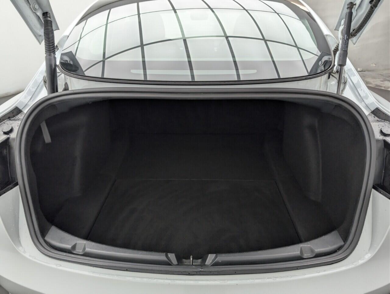 Used Tesla Model 3 2021 for sale - 77143147: Photo 26