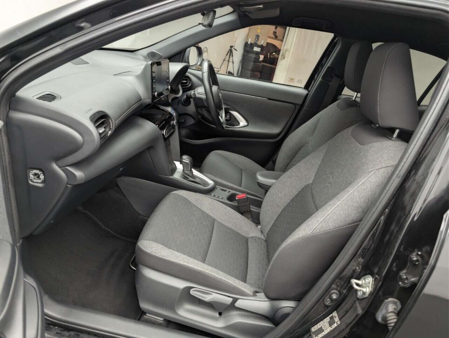 Used Toyota Yaris Cross 2022 for sale - 77714300: Photo 29