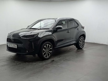 Used Toyota Yaris Cross 2022 for sale - 77714300: Photo