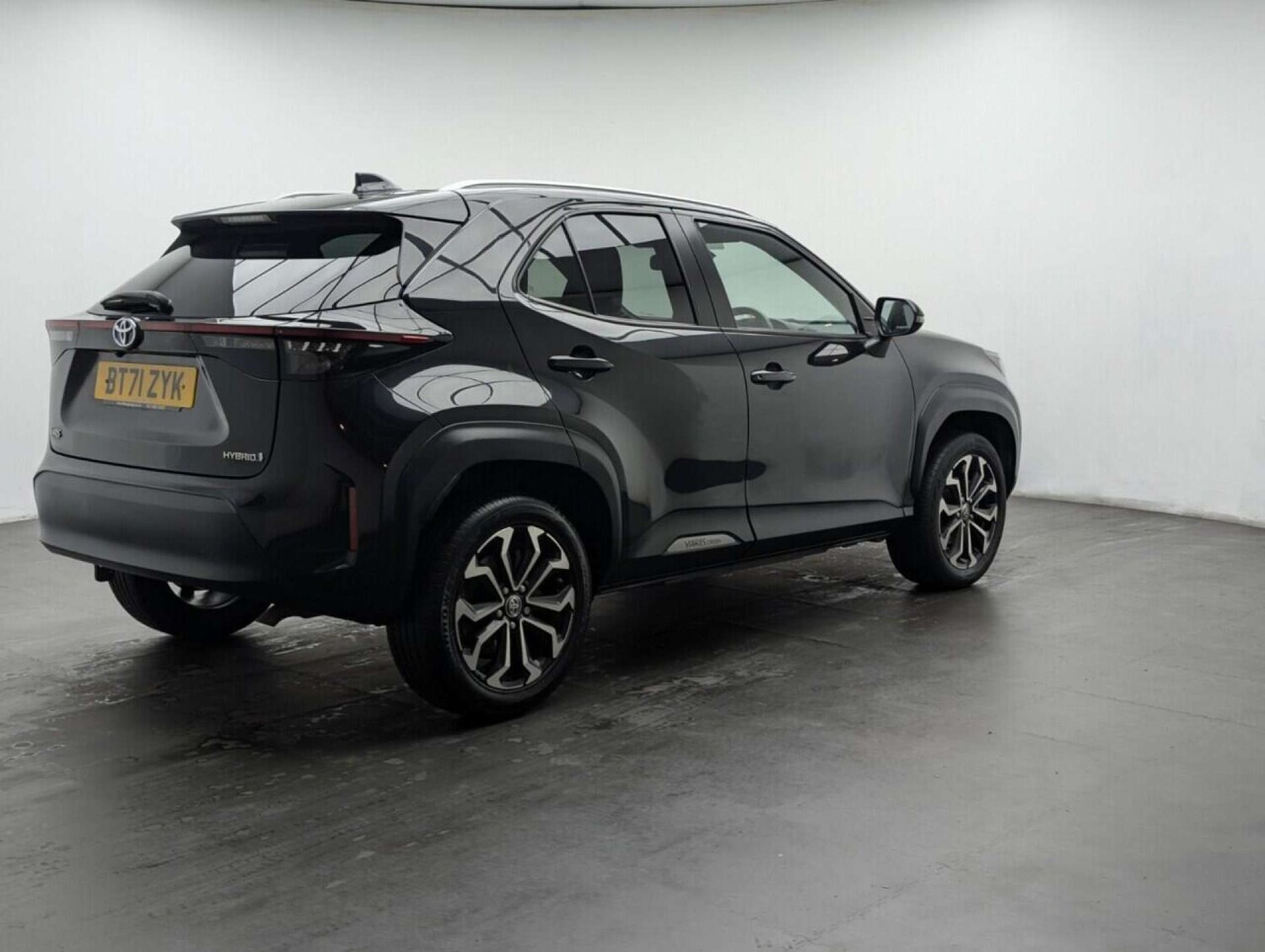 Used Toyota Yaris Cross 2022 for sale - 77714300: Photo 8