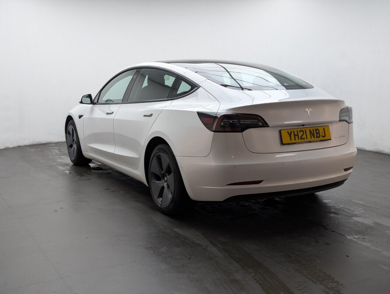 Used Tesla Model 3 2021 for sale - 77097918: Photo 8