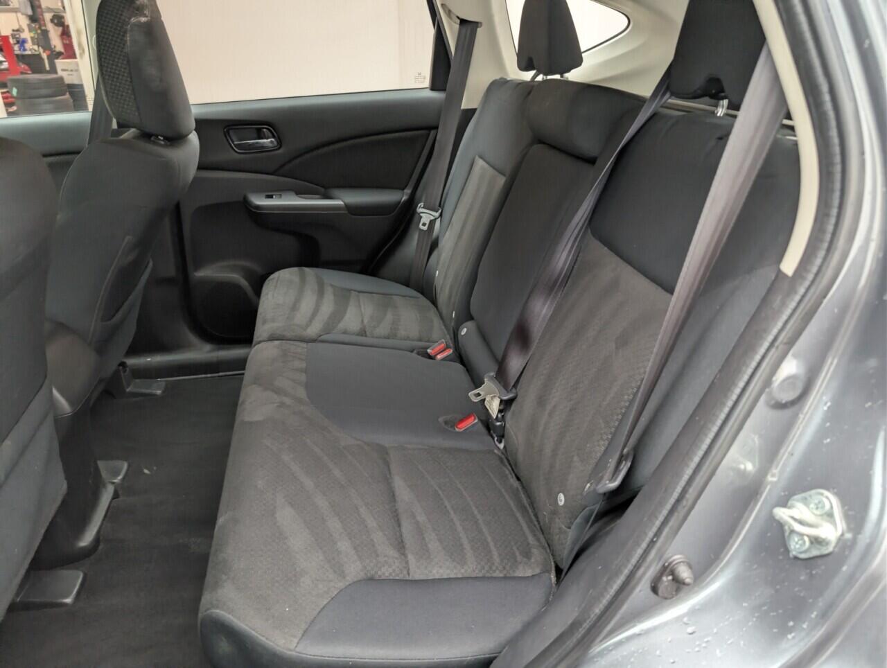 Used Honda CR-V 2018 for sale - 76802343: Photo 26