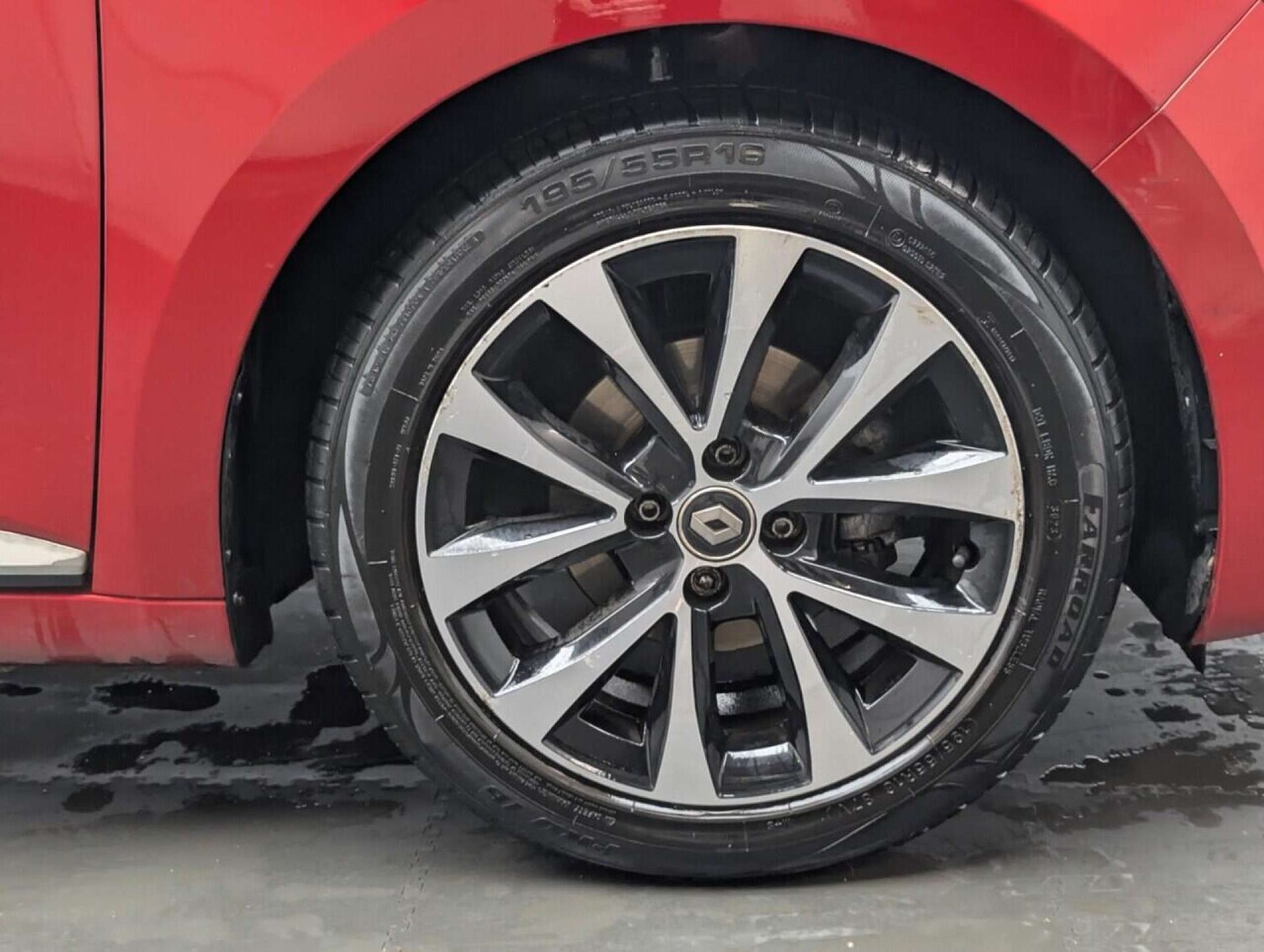 Used Renault Clio 2020 for sale - 77713307: Photo 10