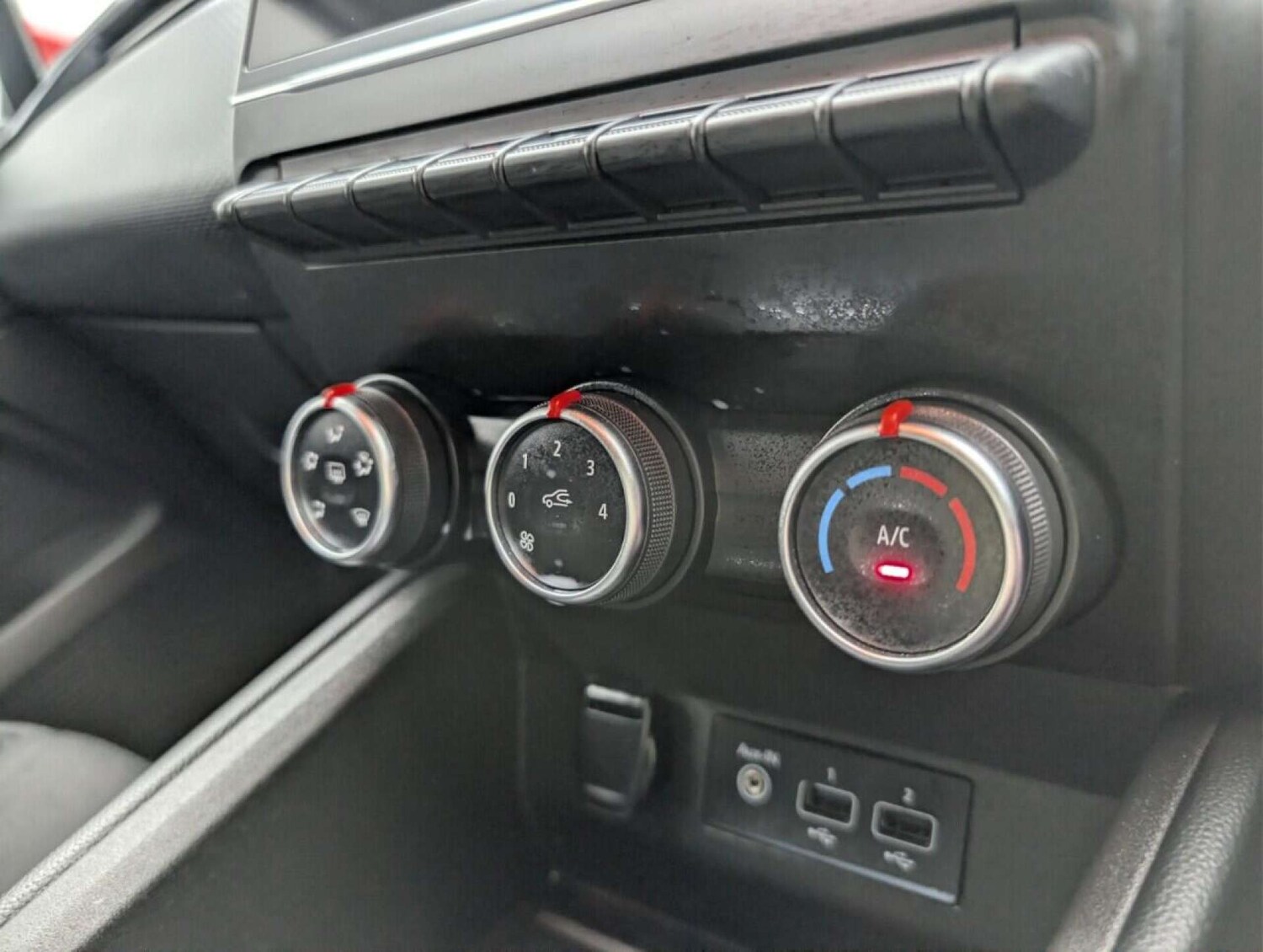 Used Renault Clio 2020 for sale - 77713307: Photo 16