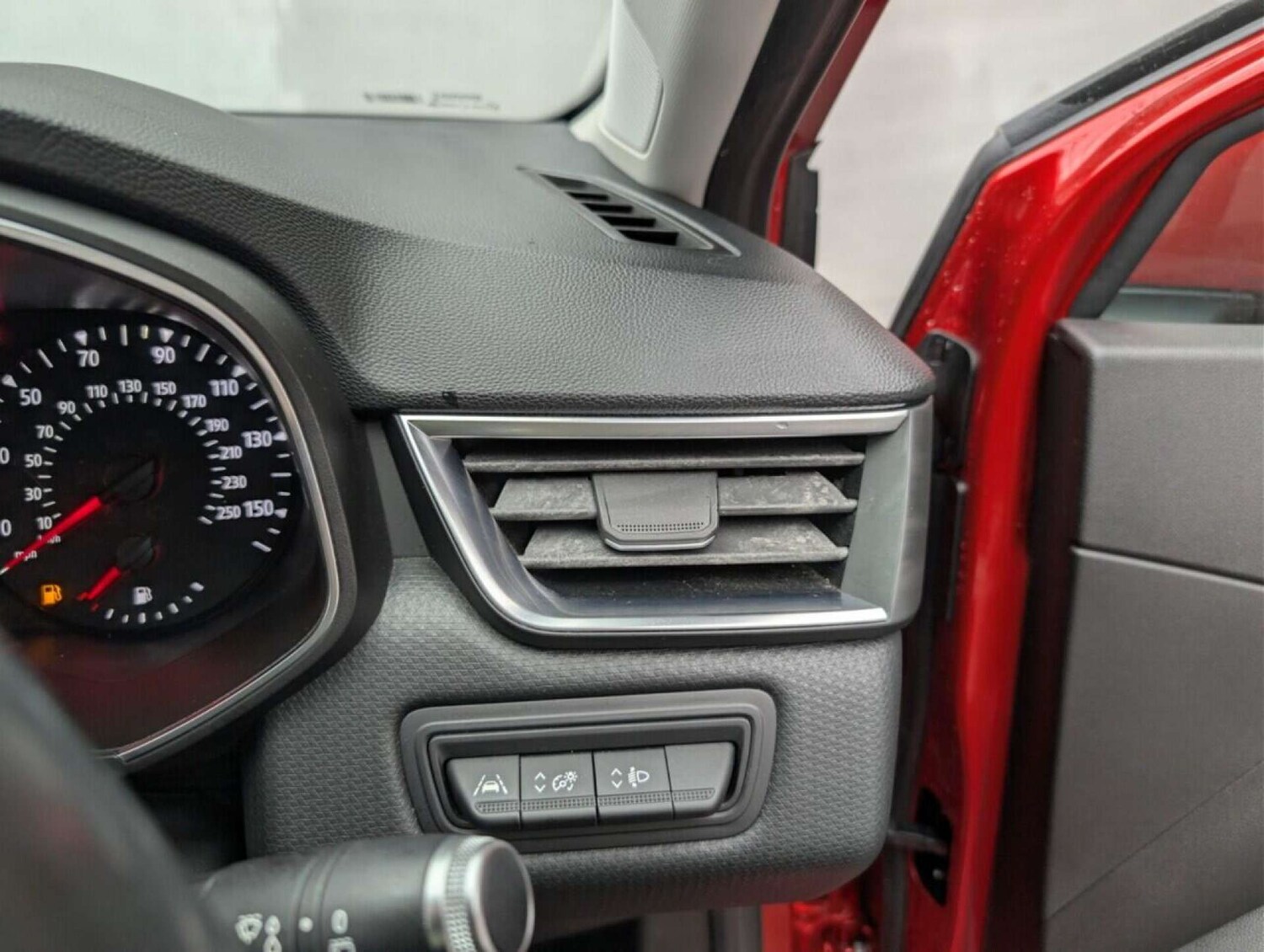 Used Renault Clio 2020 for sale - 77713307: Photo 21